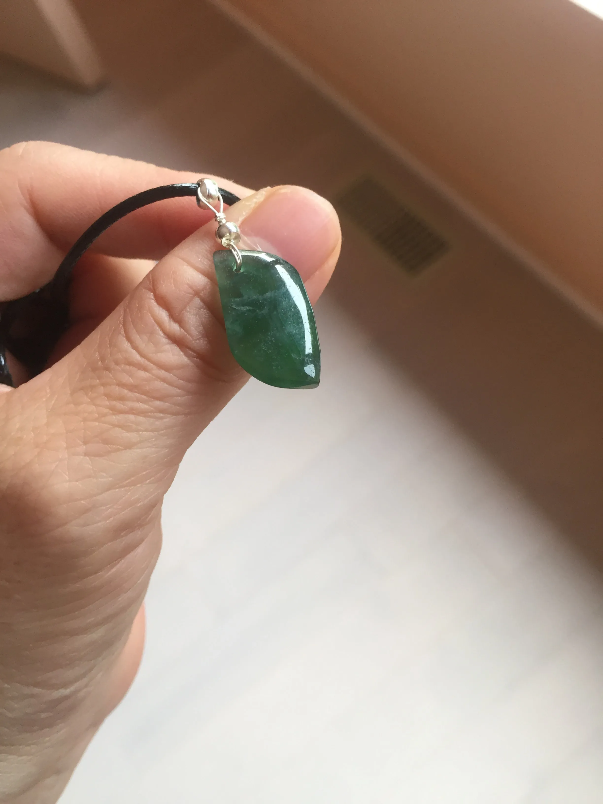 100% natural type A Guatemala jadeite jade icy watery green black gray with flying snow Willow leaf pendant group BP64