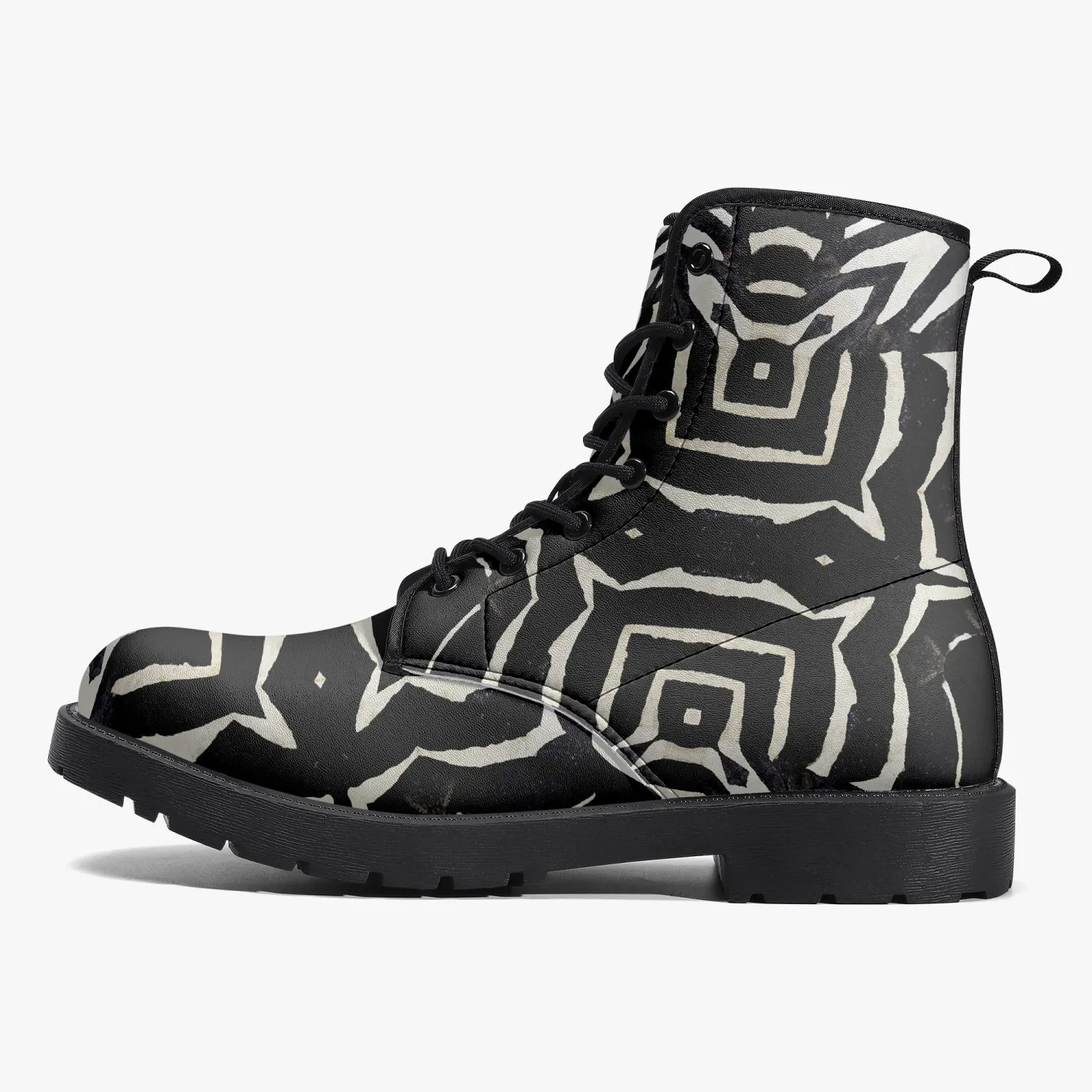 188. Trendy Leather Boots