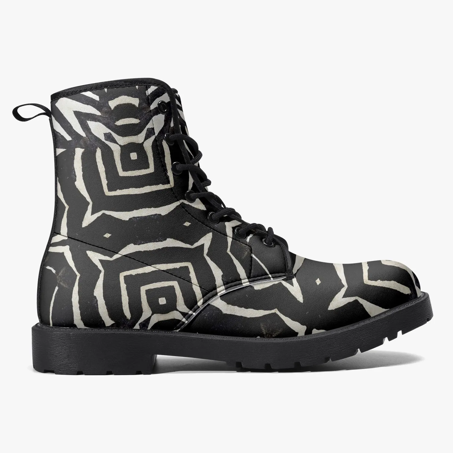 188. Trendy Leather Boots