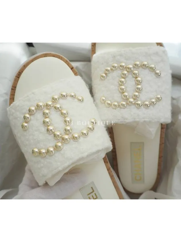 24 CC Logo Pearl Tweed Slippers Mule Ivory G45575