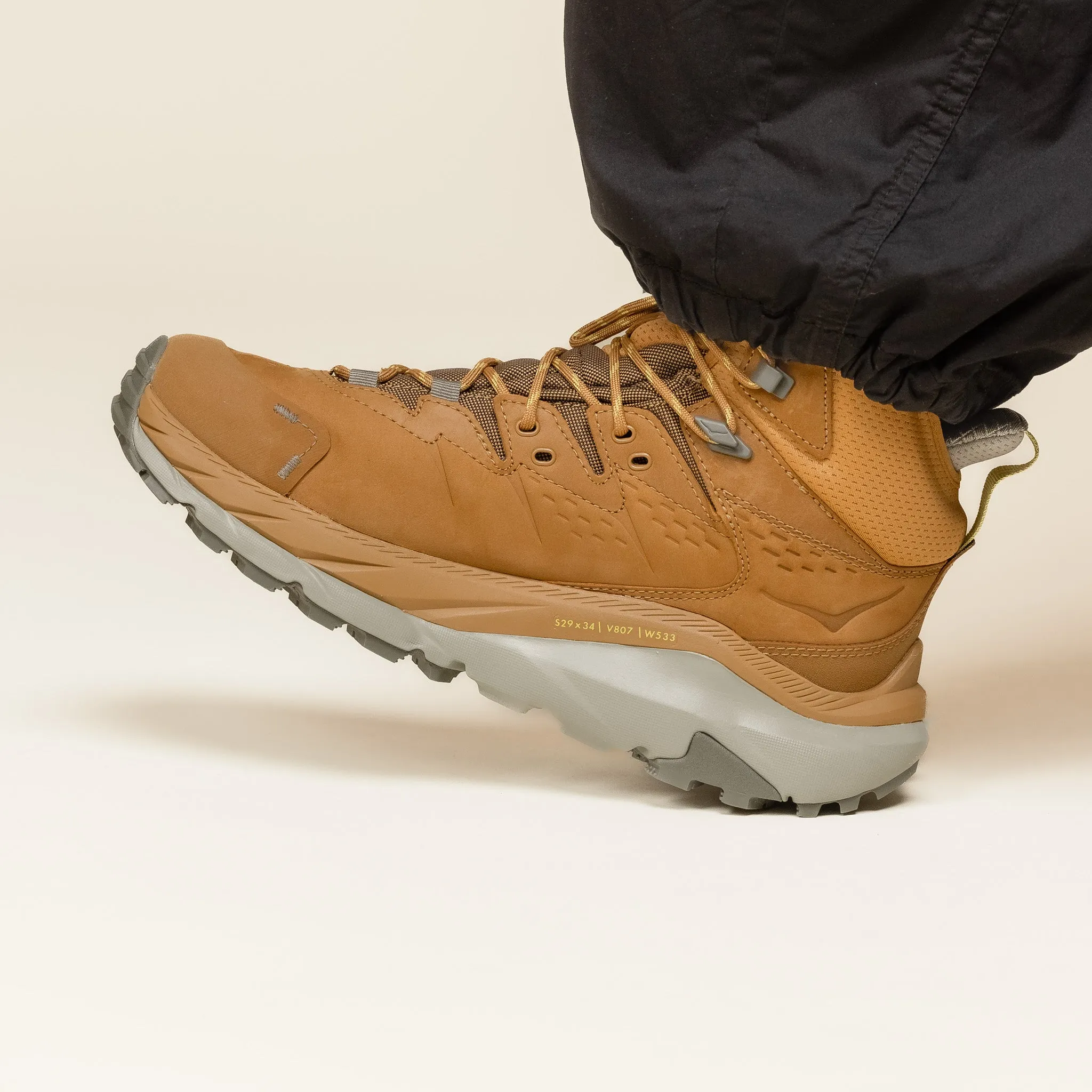 Hoka - Kaha 2 GORE-TEX Hiking Boots - Honey / Barley